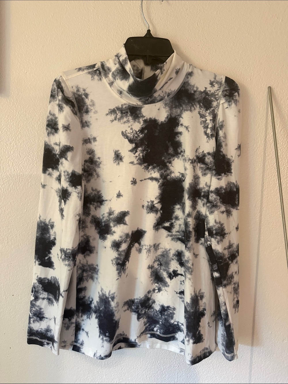 INDYEVA tie dye high collar long sleeve pullover